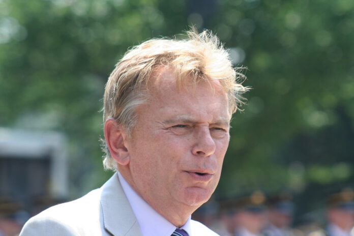 PAT SAJAK's Net WORTH