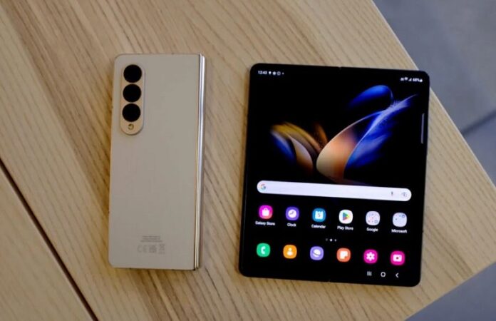 Samsung Zfold Smartphone