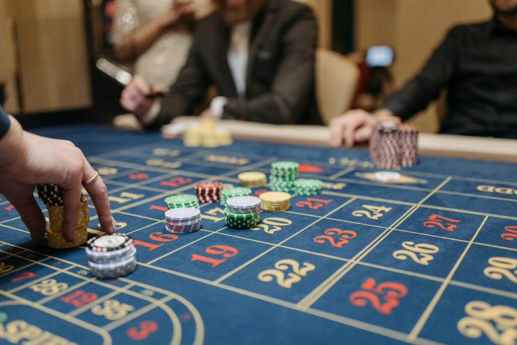 Distance Mean for Online Casino