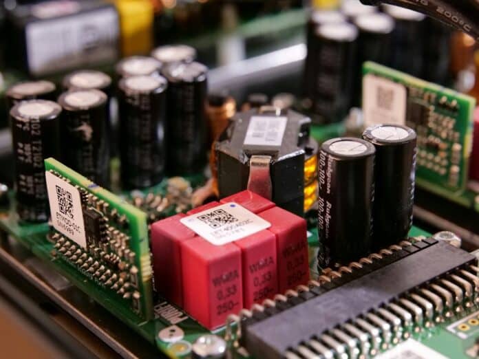 Snowbreak Locate Uninterruptible Power Supply
